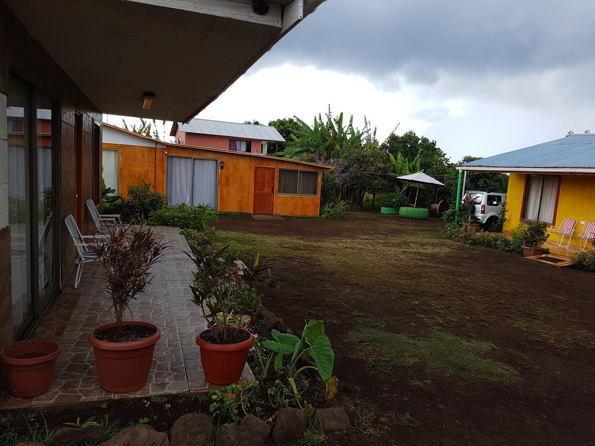Cabana Tongariki Hanga Roa Esterno foto